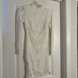 Women’s bodycon white dress